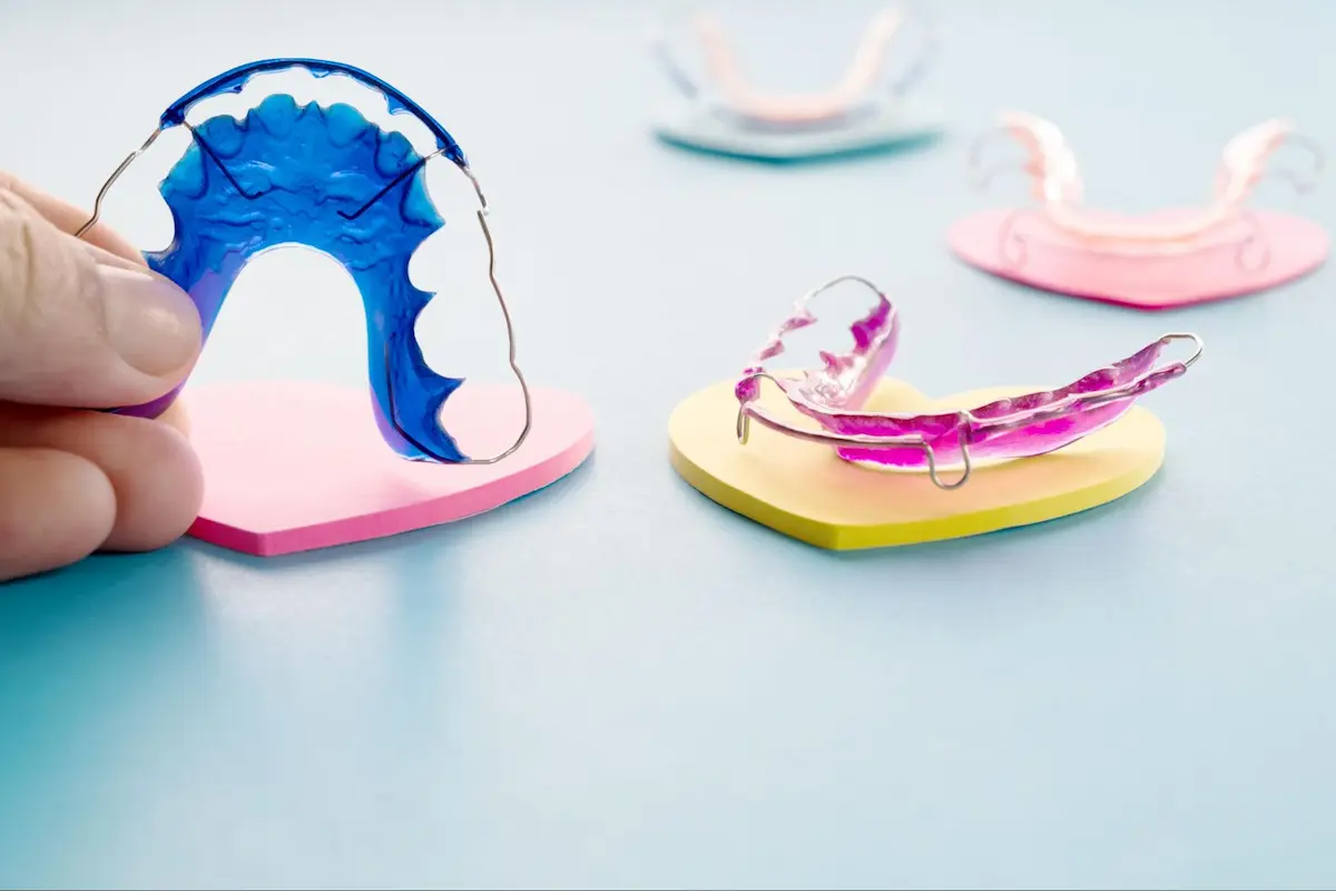 نگهدارنده ارتودنسی و نحوه مراقبت از آن